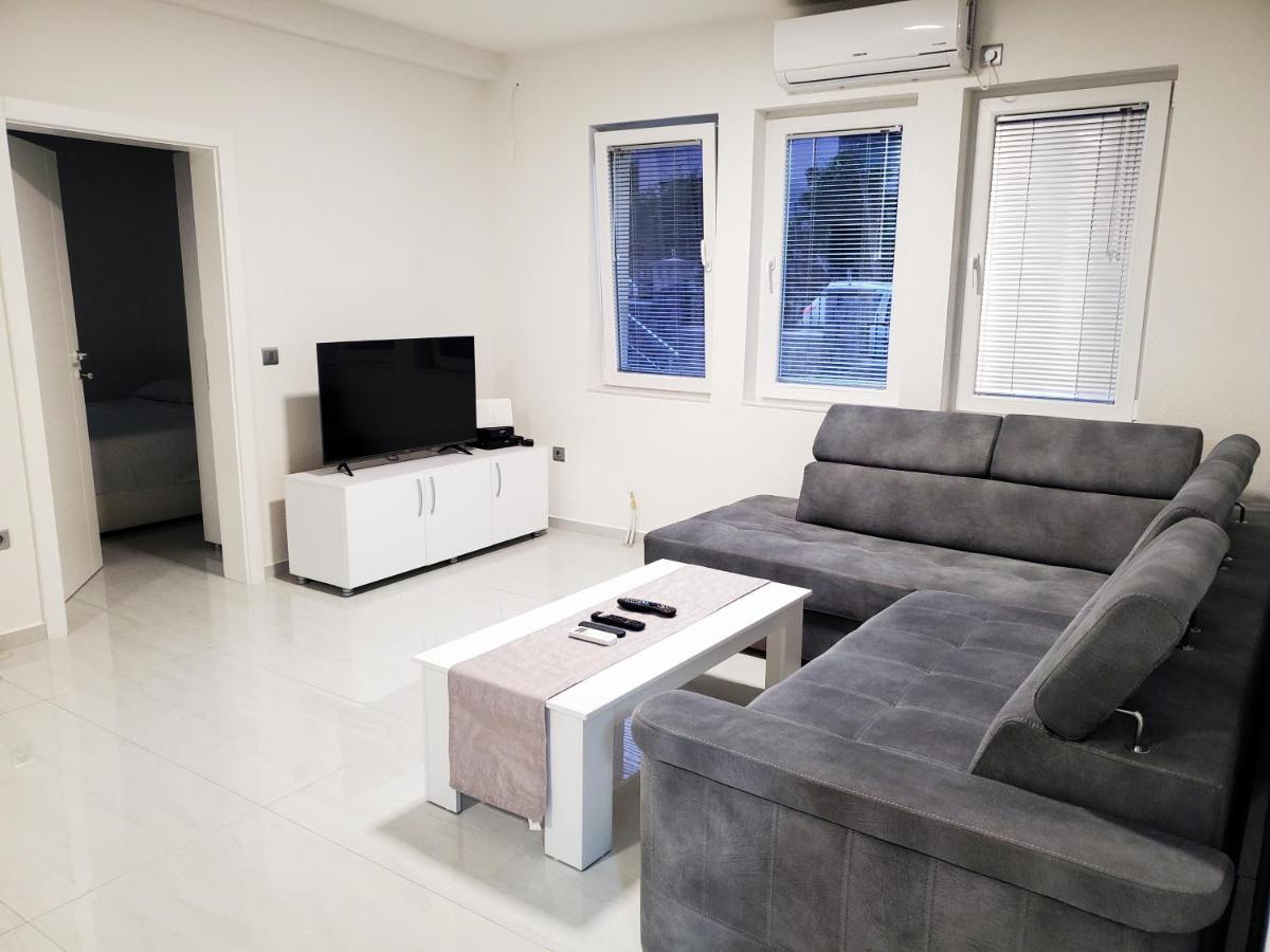 אוהריד Villa Koki מראה חיצוני תמונה